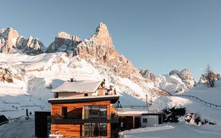 Náhled objektu Vezzana, Passo Rolle, San Martino di Castrozza / Primiero, Włochy